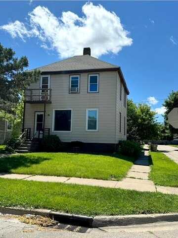20Th, KENOSHA, WI 53143