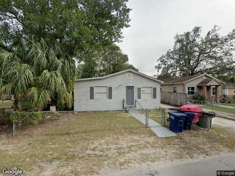Brooks, TAMPA, FL 33604