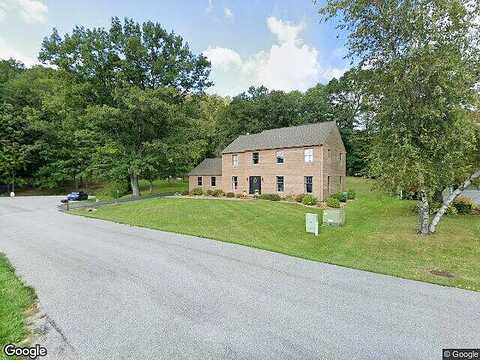 Briarwood, RUSSELL, PA 16345