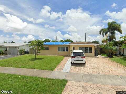 13Th, PEMBROKE PINES, FL 33024