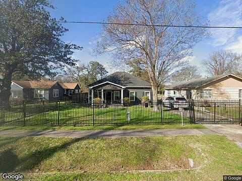 Post, HOUSTON, TX 77022
