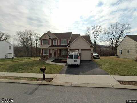 Edinboro, READING, PA 19605