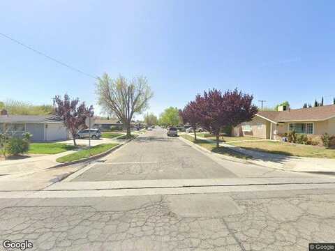 Avenue H12, LANCASTER, CA 93534