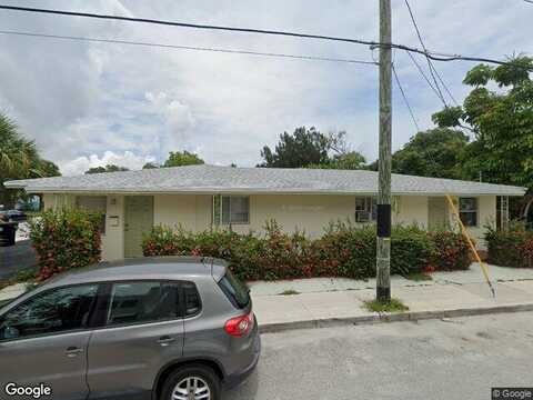 3Rd, Lake Worth, FL 33460