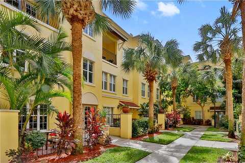 Casabella, TAMPA, FL 33609