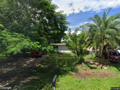 9Th, FORT MYERS, FL 33907