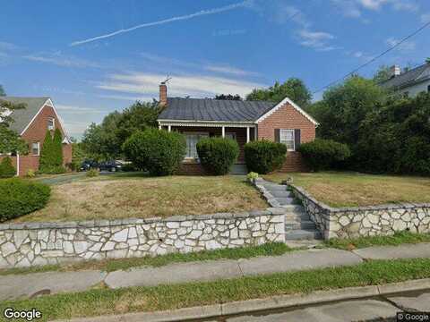 Main, STEPHENS CITY, VA 22655