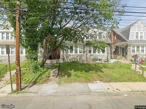 Holly, LANSDOWNE, PA 19050