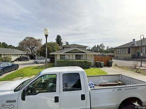 4Th, MORGAN HILL, CA 95037