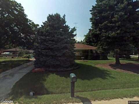 Tanglewood, CALEDONIA, WI 53402