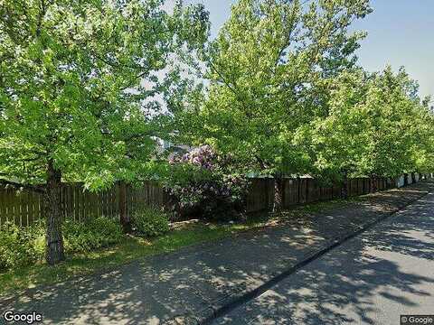 7Th Street, PUYALLUP, WA 98374