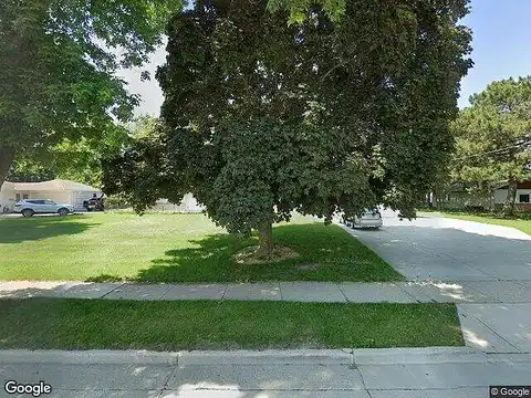 Roberta, WAUKESHA, WI 53186