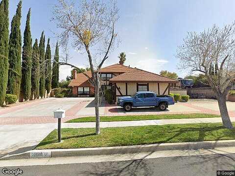 Golfers, PALMDALE, CA 93551