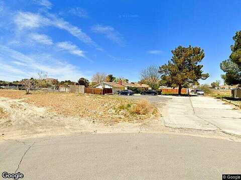 166Th, PALMDALE, CA 93591