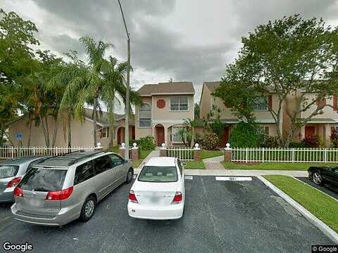 121St, SUNRISE, FL 33323