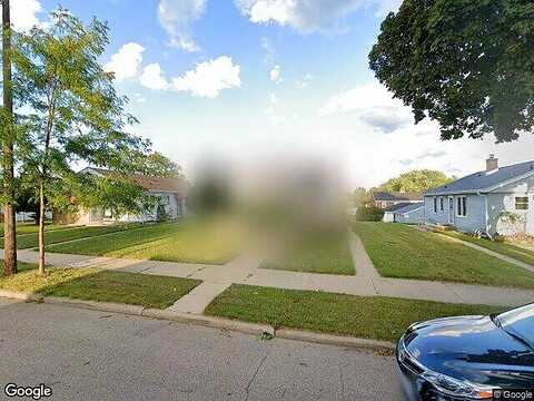 61St, MILWAUKEE, WI 53216