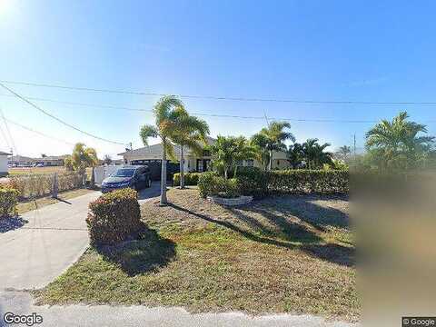 15Th, CAPE CORAL, FL 33993