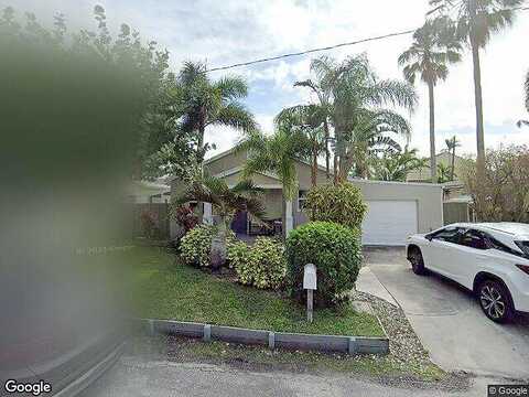 25Th, RIVIERA BEACH, FL 33404