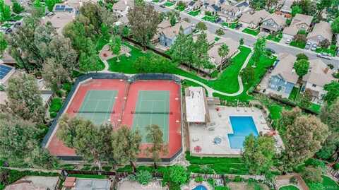 Cynthia, CANYON COUNTRY, CA 91351