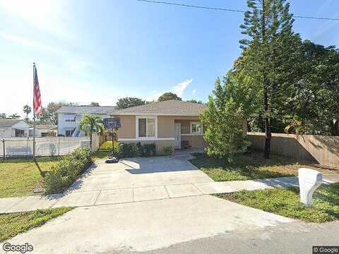 8Th, DANIA, FL 33004