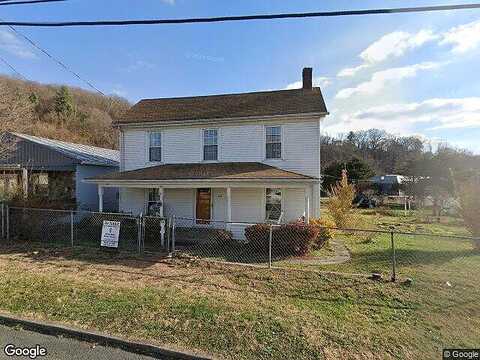 Spruce, COVINGTON, VA 24426