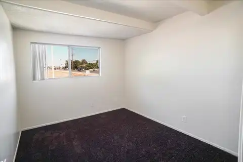 Avenue K, LANCASTER, CA 93535