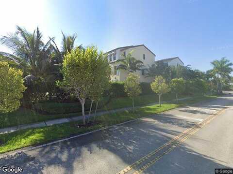 1St, PEMBROKE PINES, FL 33029