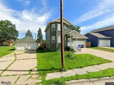 Main, DODGE CENTER, MN 55927
