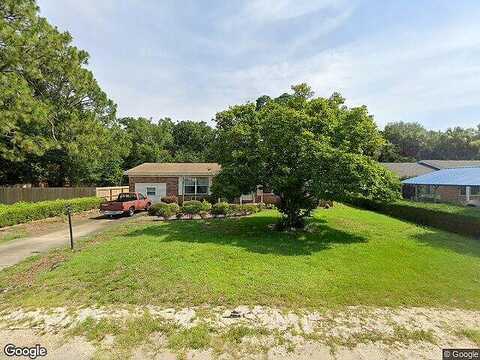 Toni, PENSACOLA, FL 32504