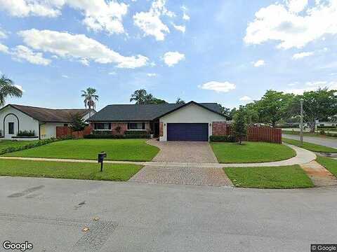 118Th, PEMBROKE PINES, FL 33026