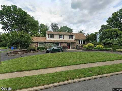 Yale, YARDLEY, PA 19067