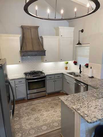 17Th, SHALLOWATER, TX 79363