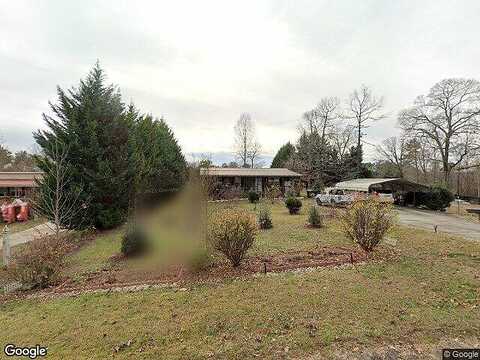 Pinewood, DAHLONEGA, GA 30533