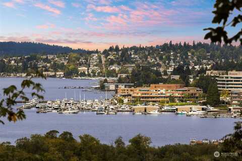 34Th, BELLEVUE, WA 98004
