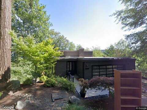 34Th, BELLEVUE, WA 98004