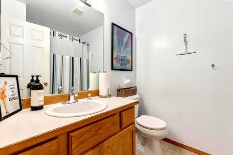 White Bluff, PASCO, WA 99301