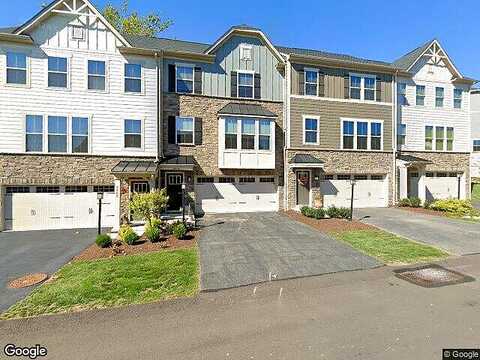 Augusta, JEANNETTE, PA 15644