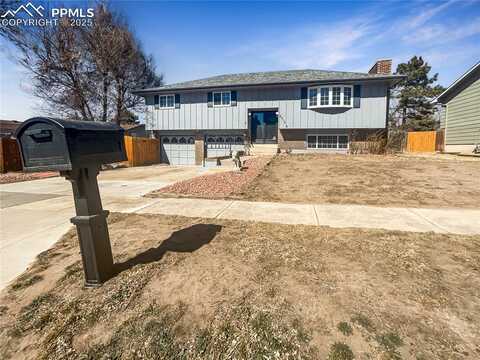 Carefree, COLORADO SPRINGS, CO 80917