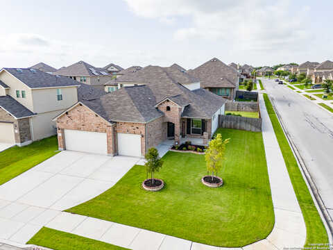 Falling Oak, CIBOLO, TX 78108