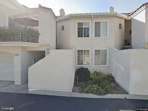 La Triana, LAGUNA NIGUEL, CA 92677