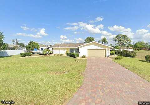 Country Club, LEHIGH ACRES, FL 33936