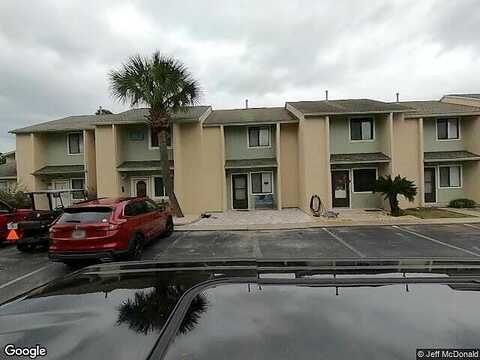 Tonya, PANAMA CITY BEACH, FL 32407