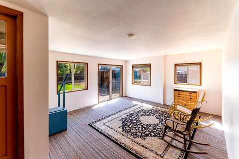 Poplar, REDMOND, OR 97756