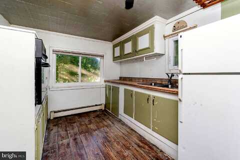 Fishing Creek Valley, HARRISBURG, PA 17112
