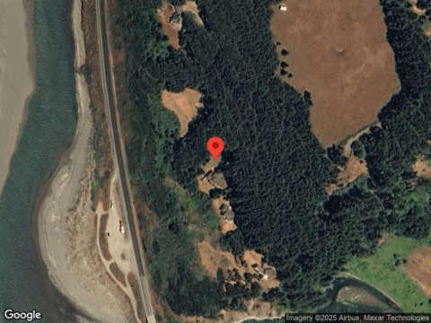 Linda, GOLD BEACH, OR 97444