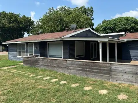 Roberts Cut Off, RIVER OAKS, TX 76114