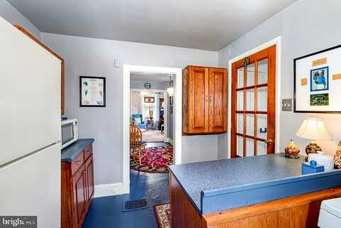 Walnut, HARRISBURG, PA 17103