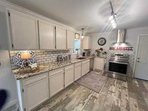 Fm 365, BEAUMONT, TX 77705