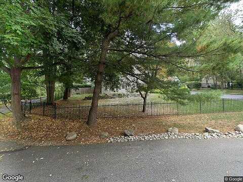 Castlefinn, BRYN MAWR, PA 19010