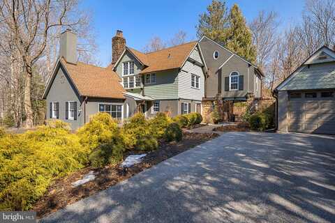 Castlefinn, BRYN MAWR, PA 19010